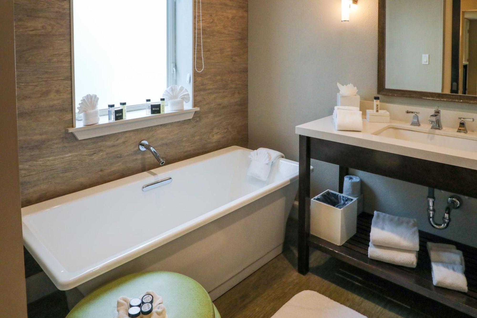 קי וסט Almond Tree Inn - Adults Only חדר תמונה