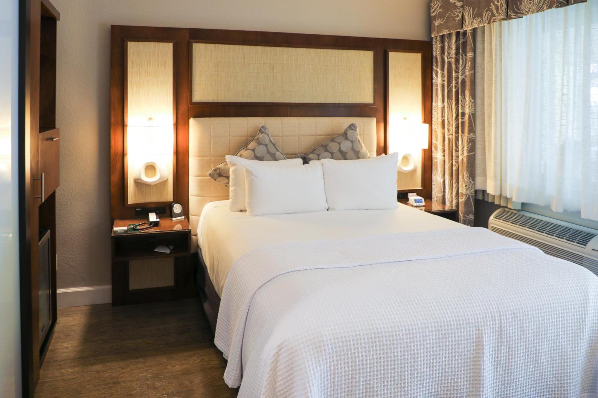 קי וסט Almond Tree Inn - Adults Only חדר תמונה